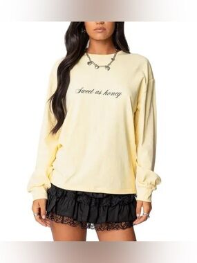 Edikted Honeybee Oversized Long Sleeve T Shirt Women’s Medium Pale Yellow